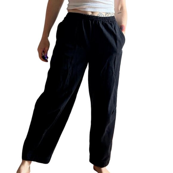 COS Pants - COS Sz 4 Black Barrel Relaxed Trendy Cotton Pants